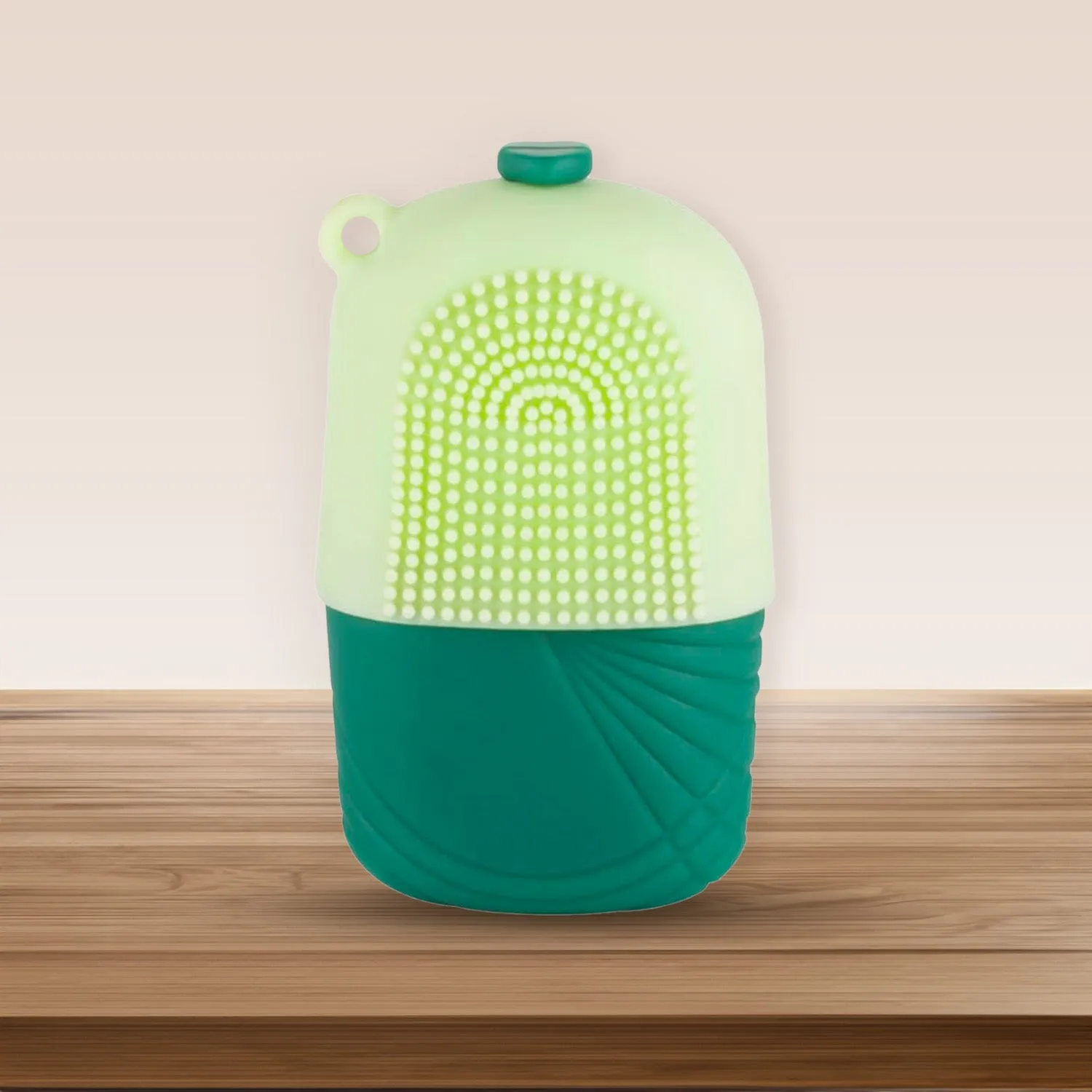 Reusable Ice Roller Scrubber for Face Tightening (1 Pc)